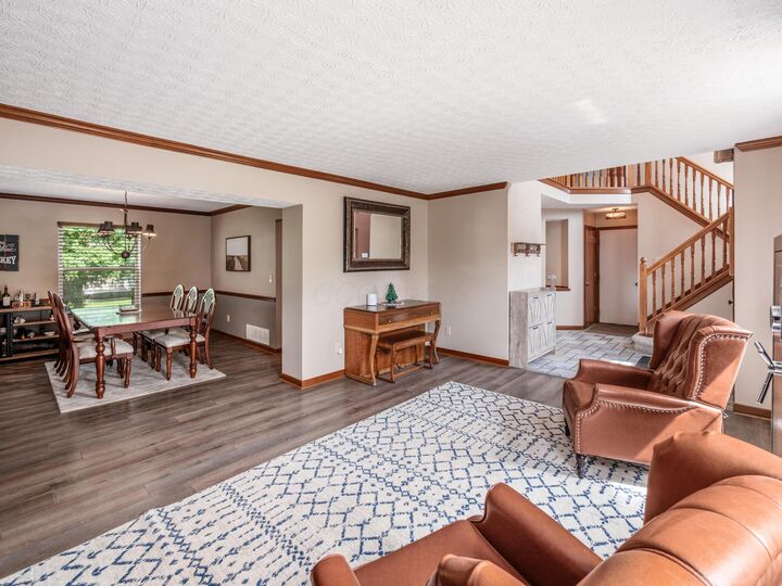 Property Photo:  514 Dove Street  OH 43040 