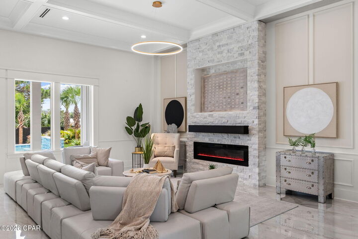 Property Photo: 240 Oleander Drive FL 32413