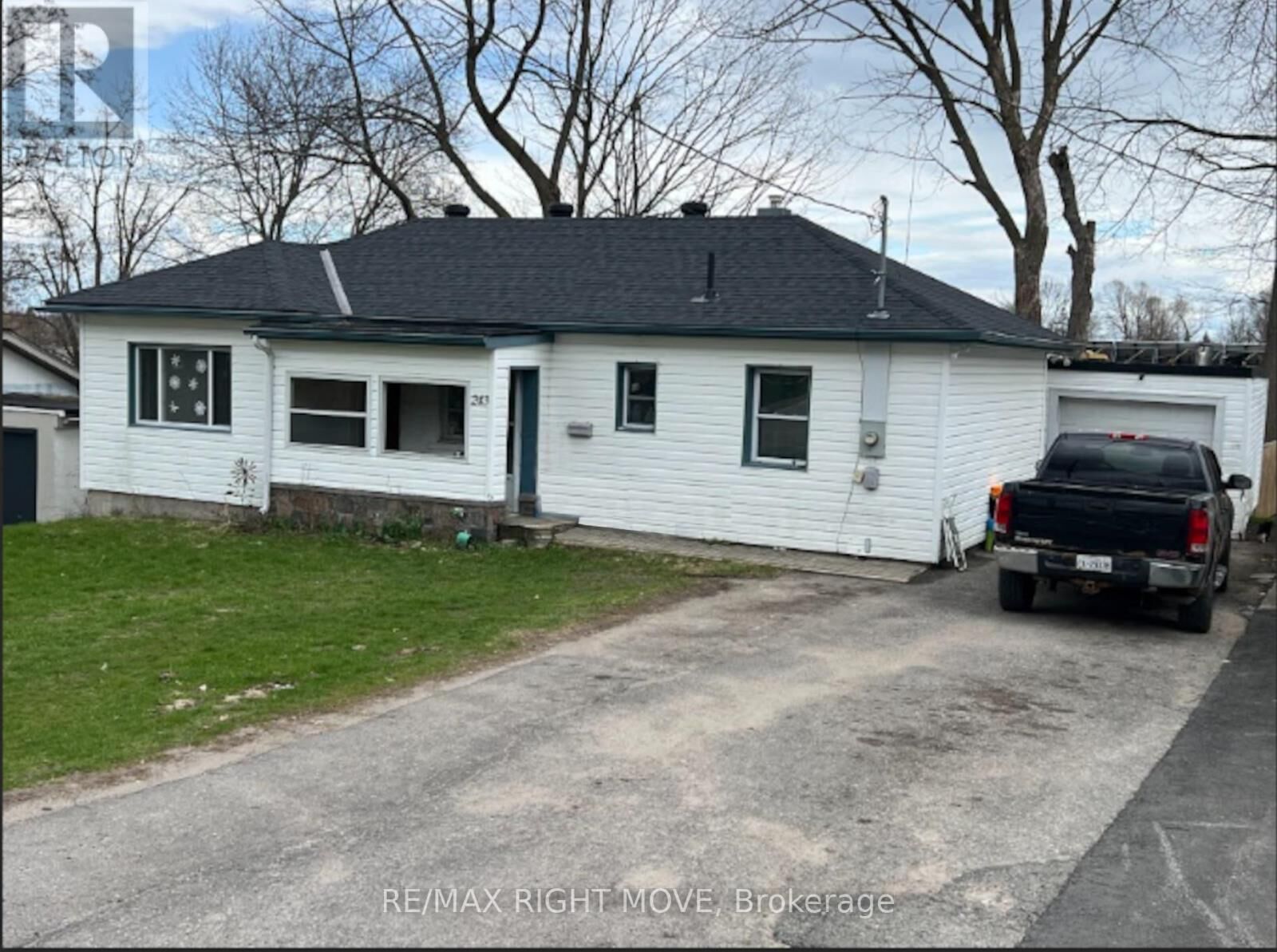 Property Photo:  243 McKinnell Street  ON L3V 2W5 