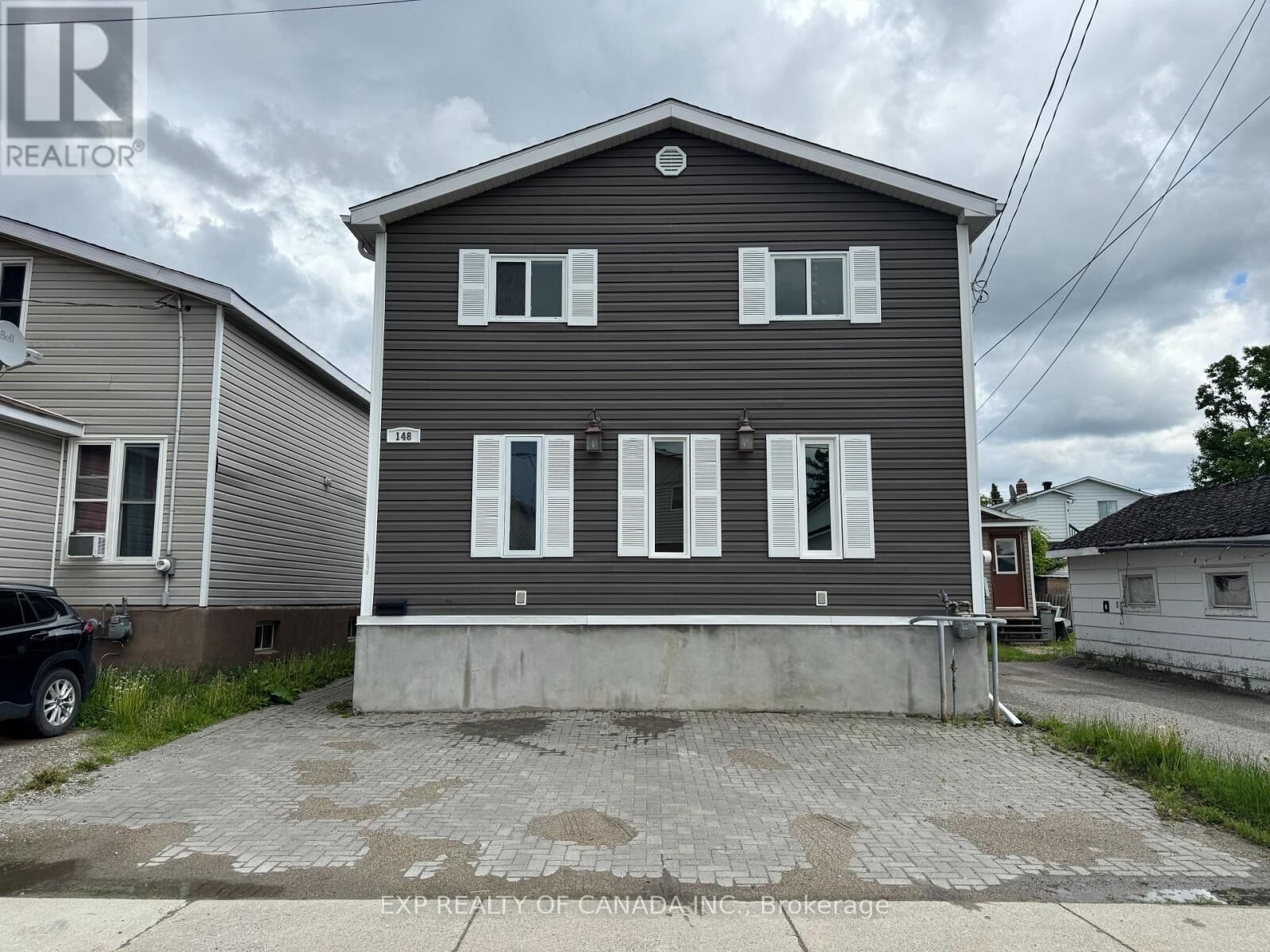 Property Photo:  148 Elm Street North  ON P4N 6A7 