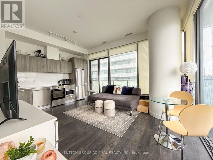 Property Photo: 50 Charles Street East 3009 ON M4Y 1T1