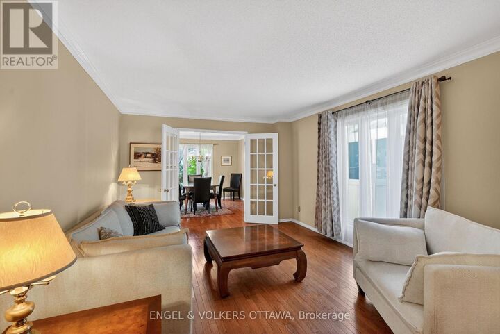 Property Photo:  6592 Windsong Avenue  ON K1C 6M9 