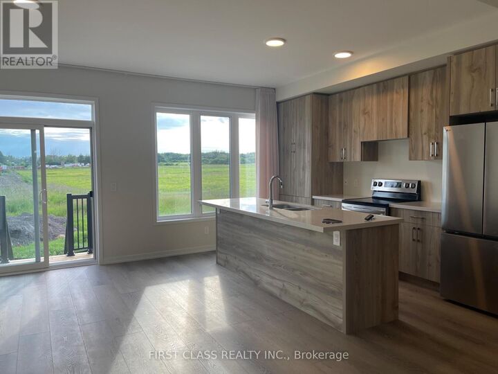 Property Photo:  22 Arrow Court  ON L4E 3R2 