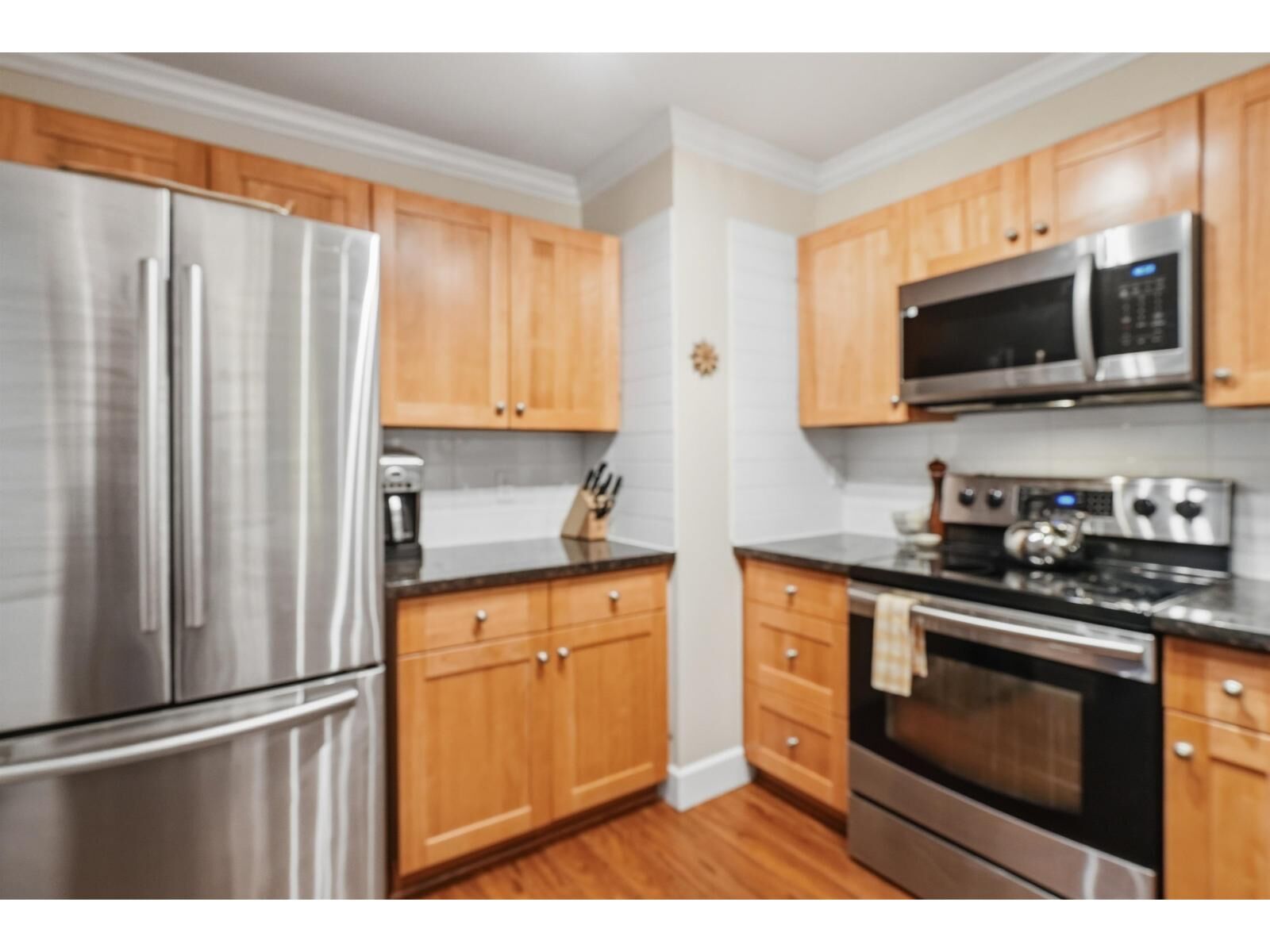 Property Photo:  15270 17 Avenue 109  BC V4A 1T9 