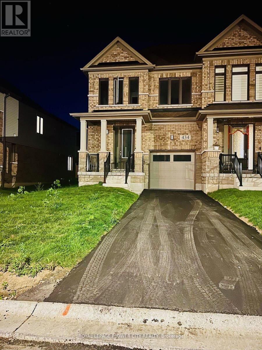 Property Photo: 434 Robert Woolner Street ON N0B 1E0