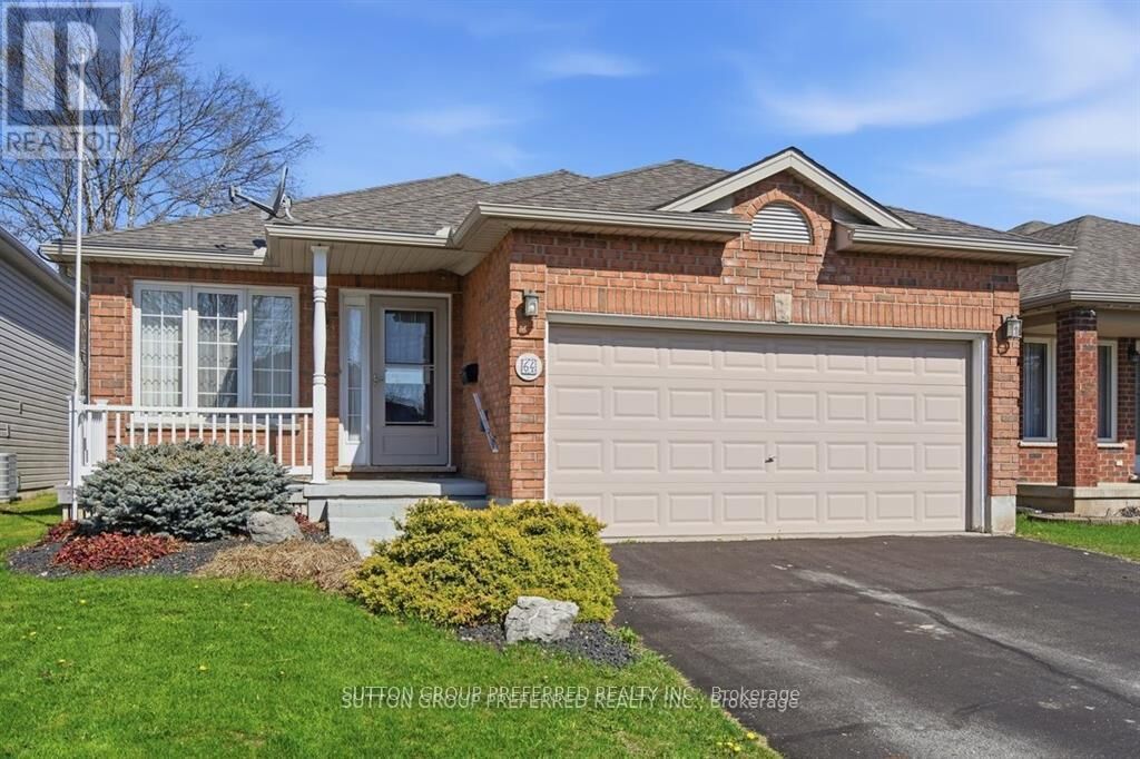 Property Photo:  64 Willow Crescent  ON N7G 4H1 