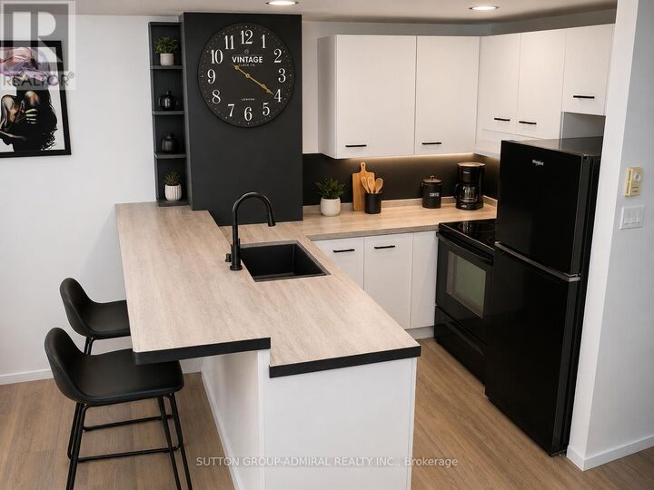Property Photo: 177 Logan Avenue Upper ON M4M 2N2