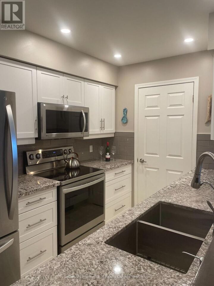Property Photo: 692 Johnston Park Avenue ON L9Y 5C7