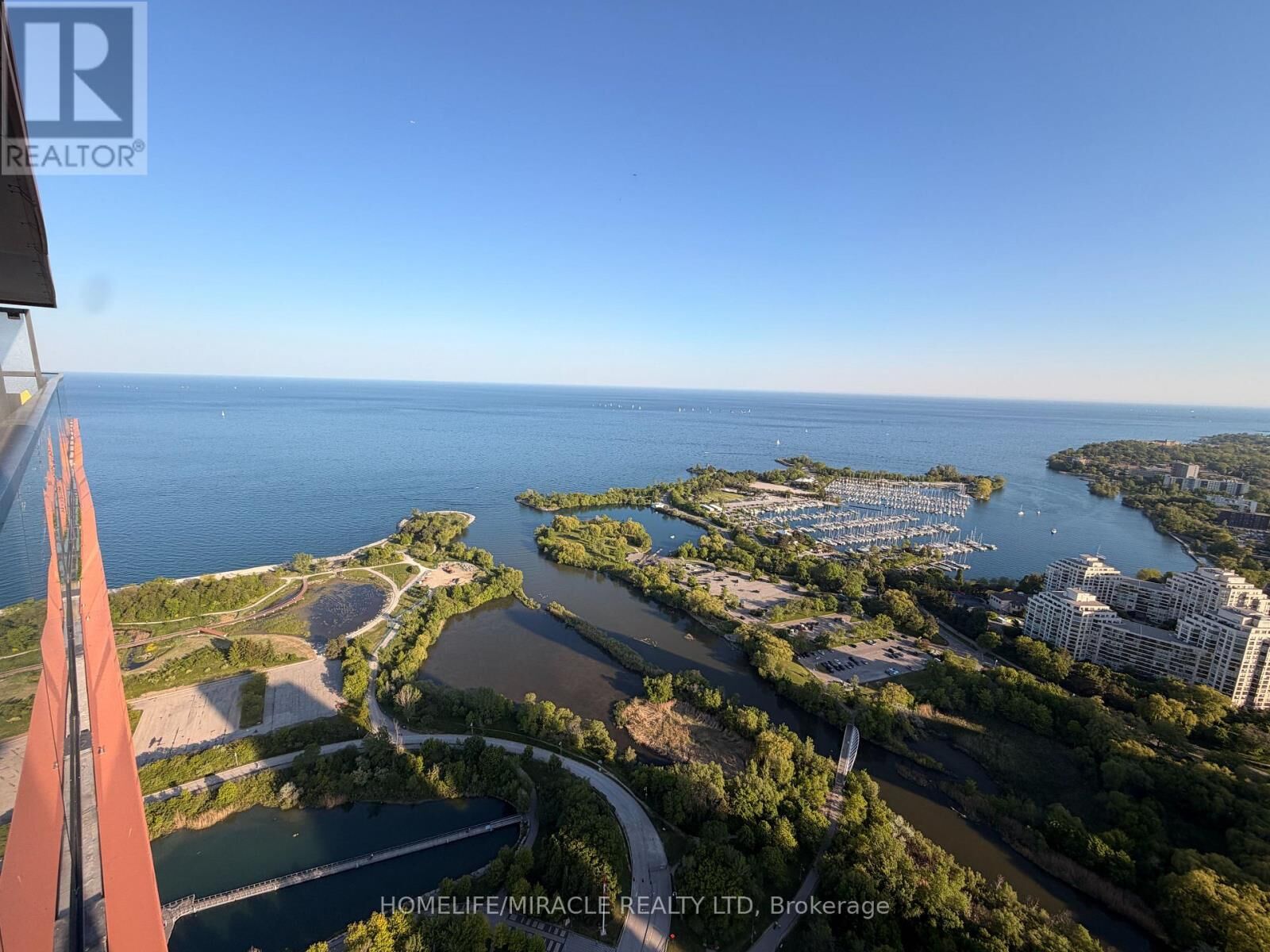 Property Photo: 30 Shore Breeze Drive 5309 ON M8V 0J1