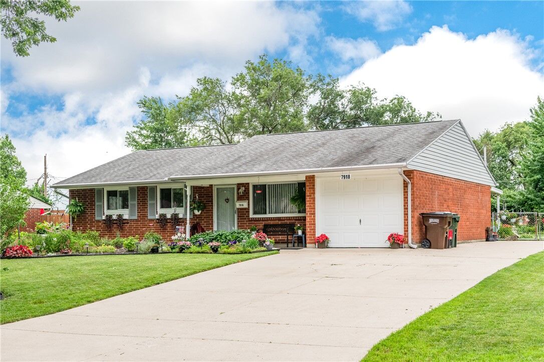 Property Photo:  7918 Washington Park Drive  OH 45459 