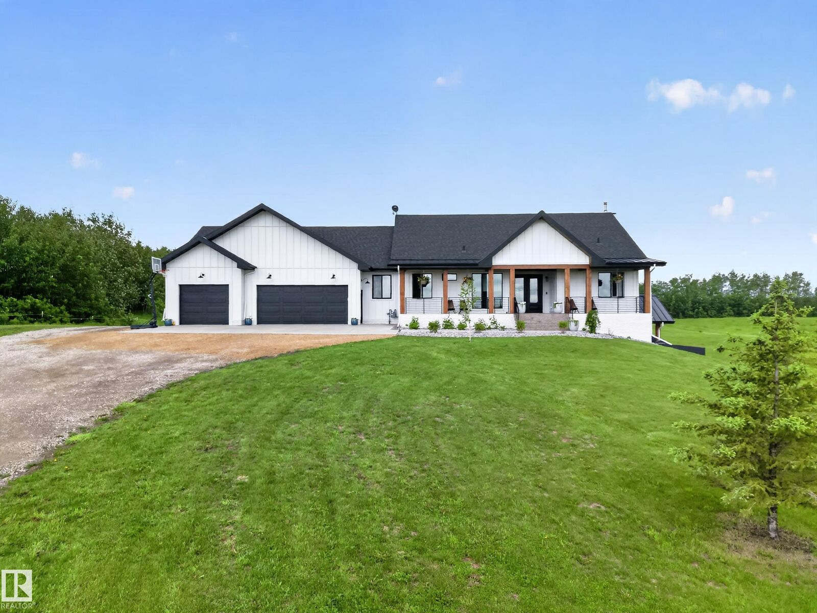 Property Photo: 22111 Twp Road 510 155 AB T0B 3M2