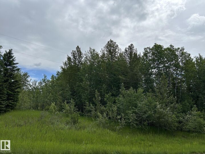 Property Photo: 59027 Rge Rd 232 26 AB T0G 1L0