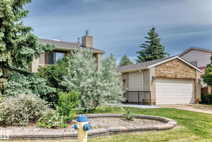 Property Photo:  18636 71 Avenue NW  AB T5T 2S3 