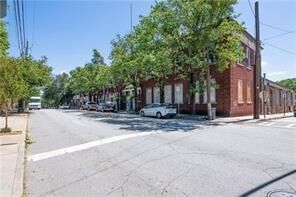 Property Photo:  210 Walker Street SW 1  GA 30313 