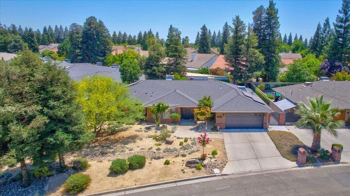Property Photo: 3733 W Wathen Avenue CA 93711
