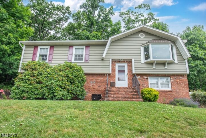 Property Photo: 646 Reba Rd NJ 07850