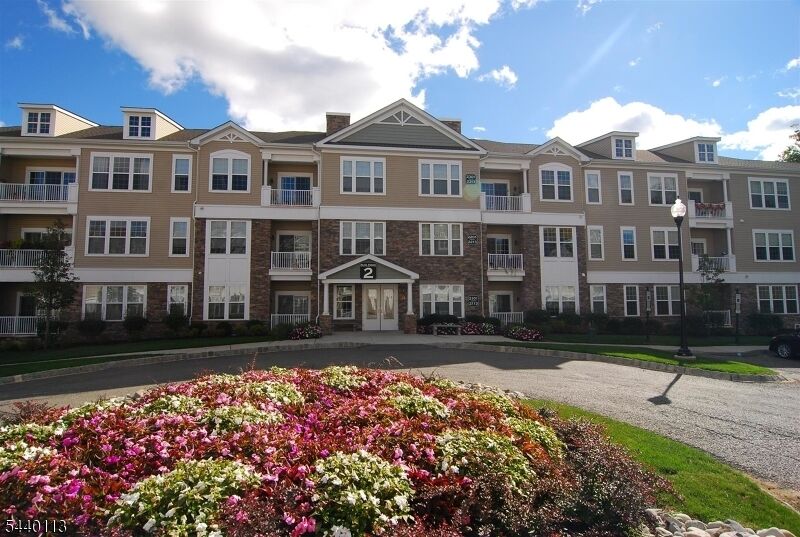 Property Photo:  2110 Pierce Ln  NJ 07866 