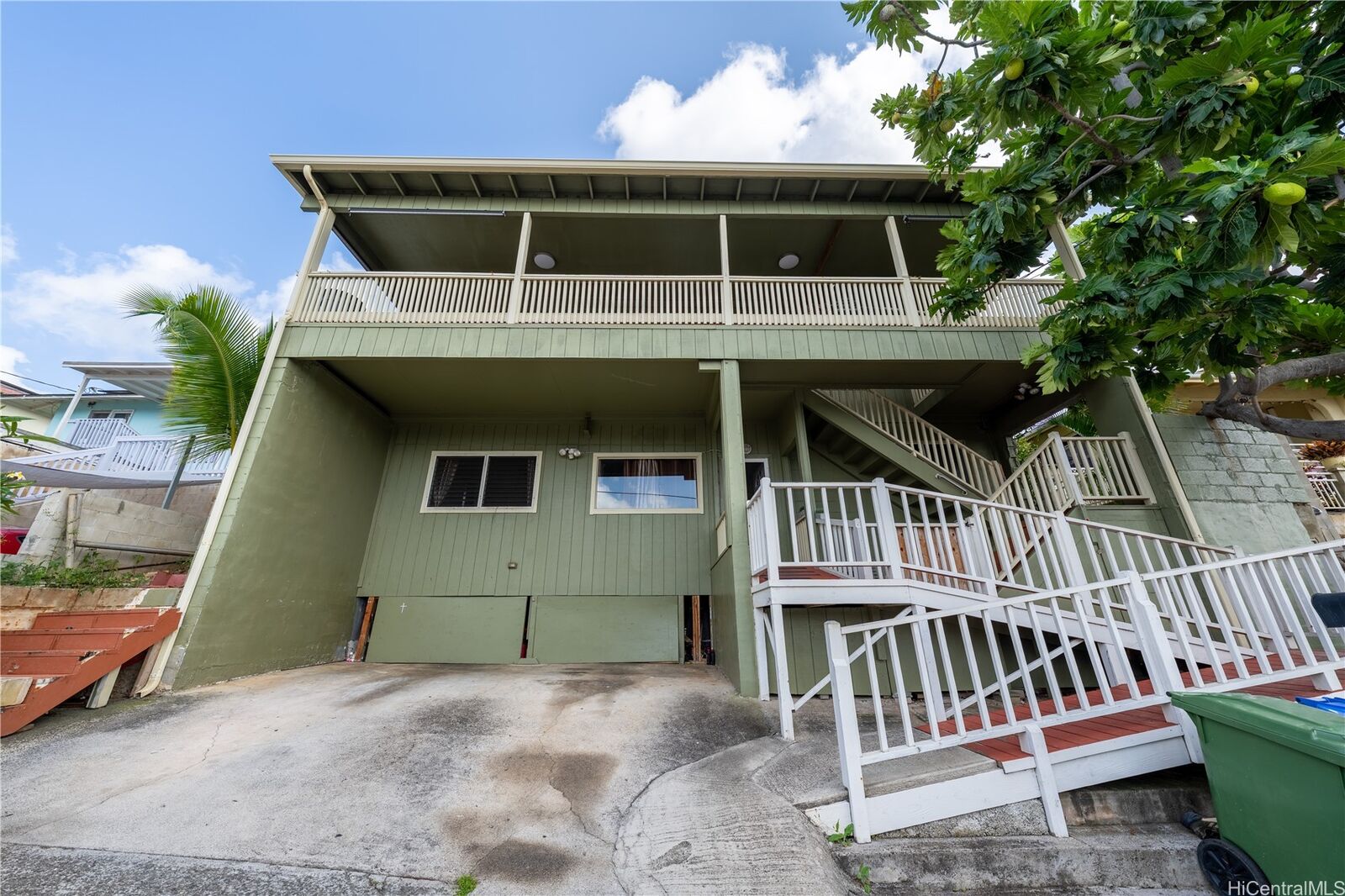 Property Photo: 1057 Maluna Street HI 96818