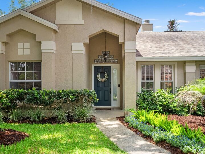 Property Photo:  3552 Woodley Park Place  FL 32765 