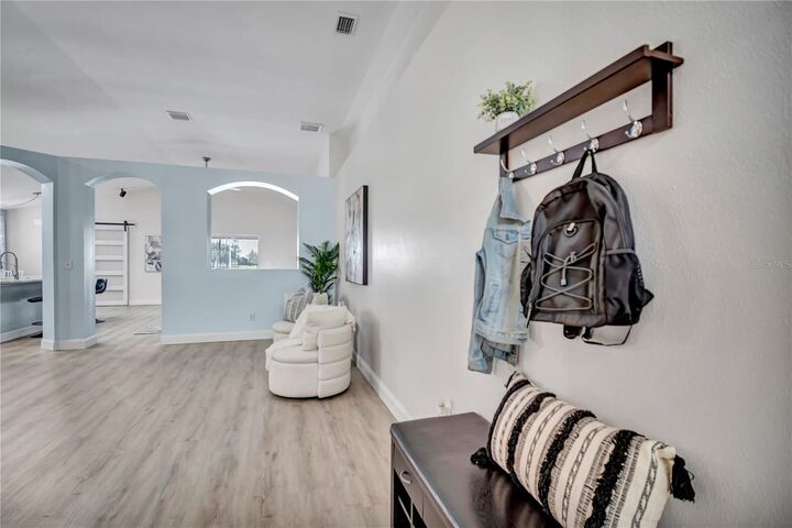 Property Photo: 809 Addison Drive NE FL 33716
