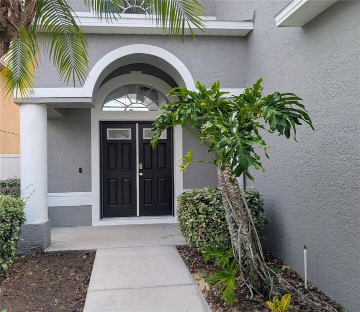 Property Photo: 27506 Waikiki Court FL 33544