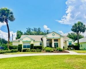 Property Photo:  1131 Arbor Glen Circle  FL 32708 
