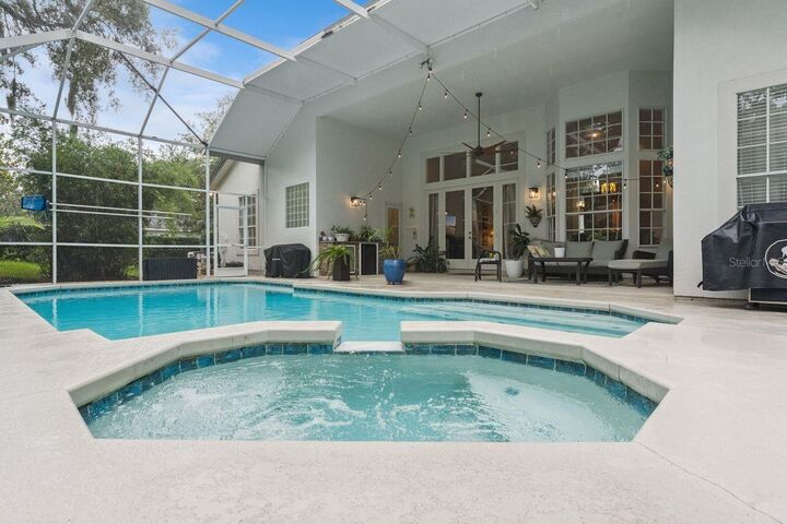 Property Photo:  1647 Eagle Nest Circle  FL 32708 