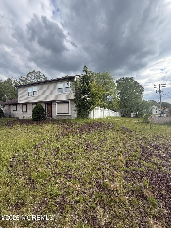 Property Photo: 1346 Ventura Drive NJ 08701