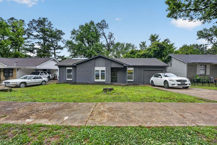 Property Photo:  3391 Seaforth Dr  TN 38127 