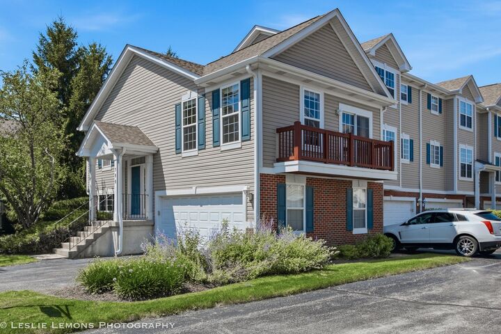 Property Photo:  