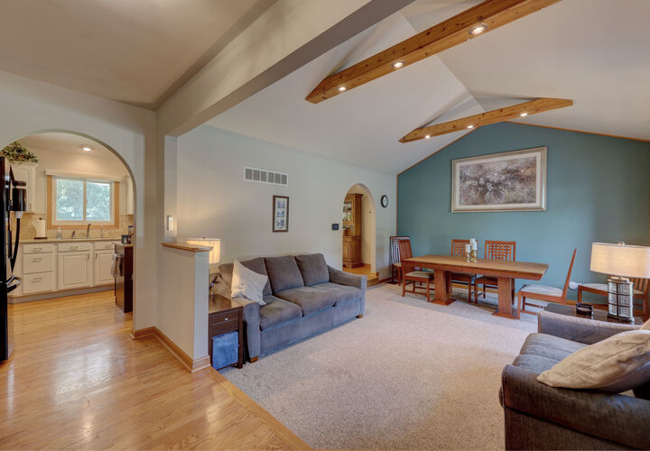 Property Photo: 27W719 Sycamore Street IL 60185