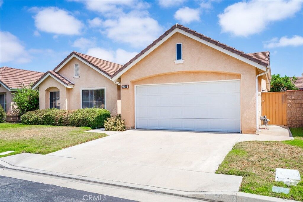 Property Photo:  2220 Glenwood Ave  CA 92545 