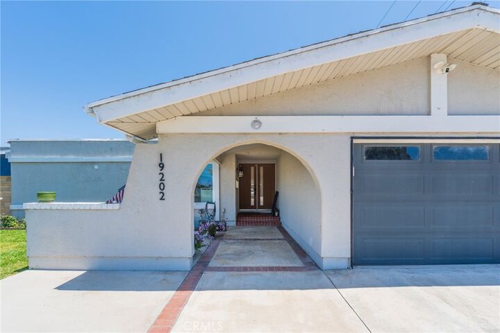 Property Photo: 19202 Hickory CA 92646