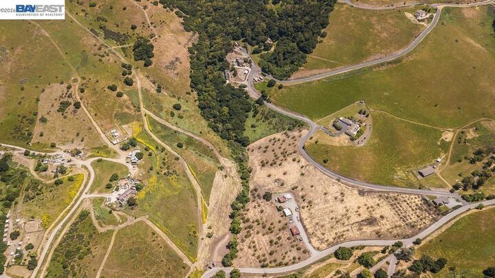 Property Photo: 12610 Clayton Rd CA 95127