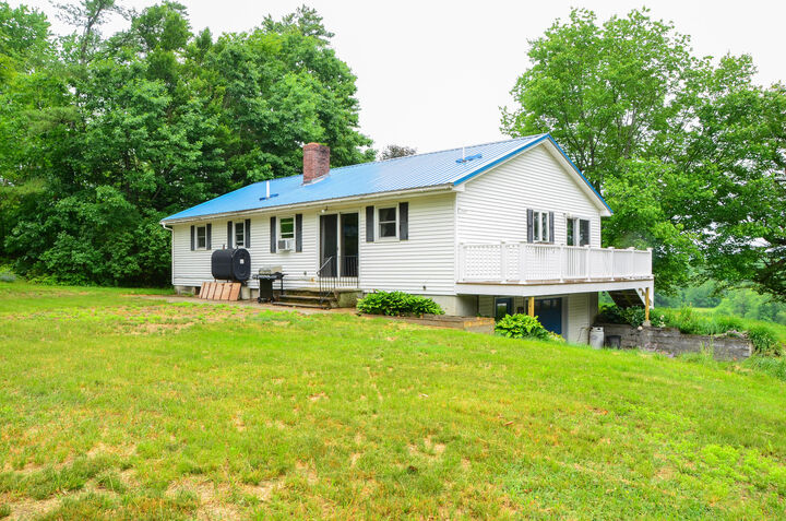 Property Photo:  62 Campbell Road  ME 04263 