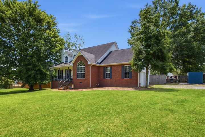 Property Photo: 7301 W Cook Rd TN 37172