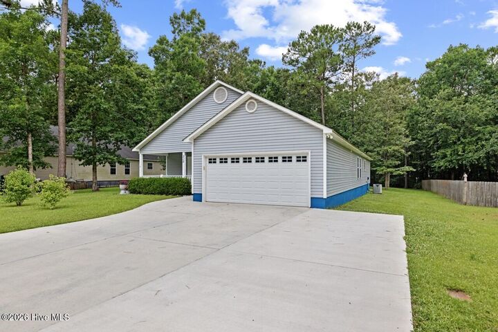 Property Photo: 315 Sugarberry Court NC 28540