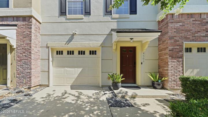 Property Photo:  4506 Capital Dome Drive  FL 32246 