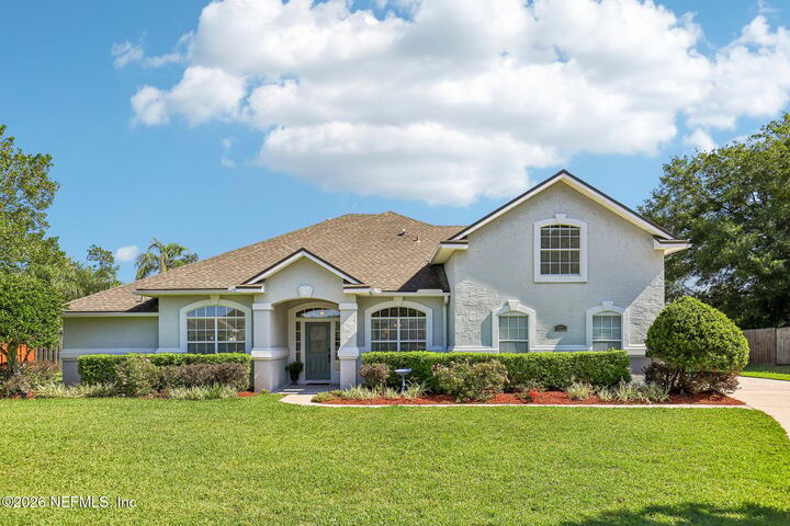 Property Photo:  1924 Fox Glove Lane  FL 32003 