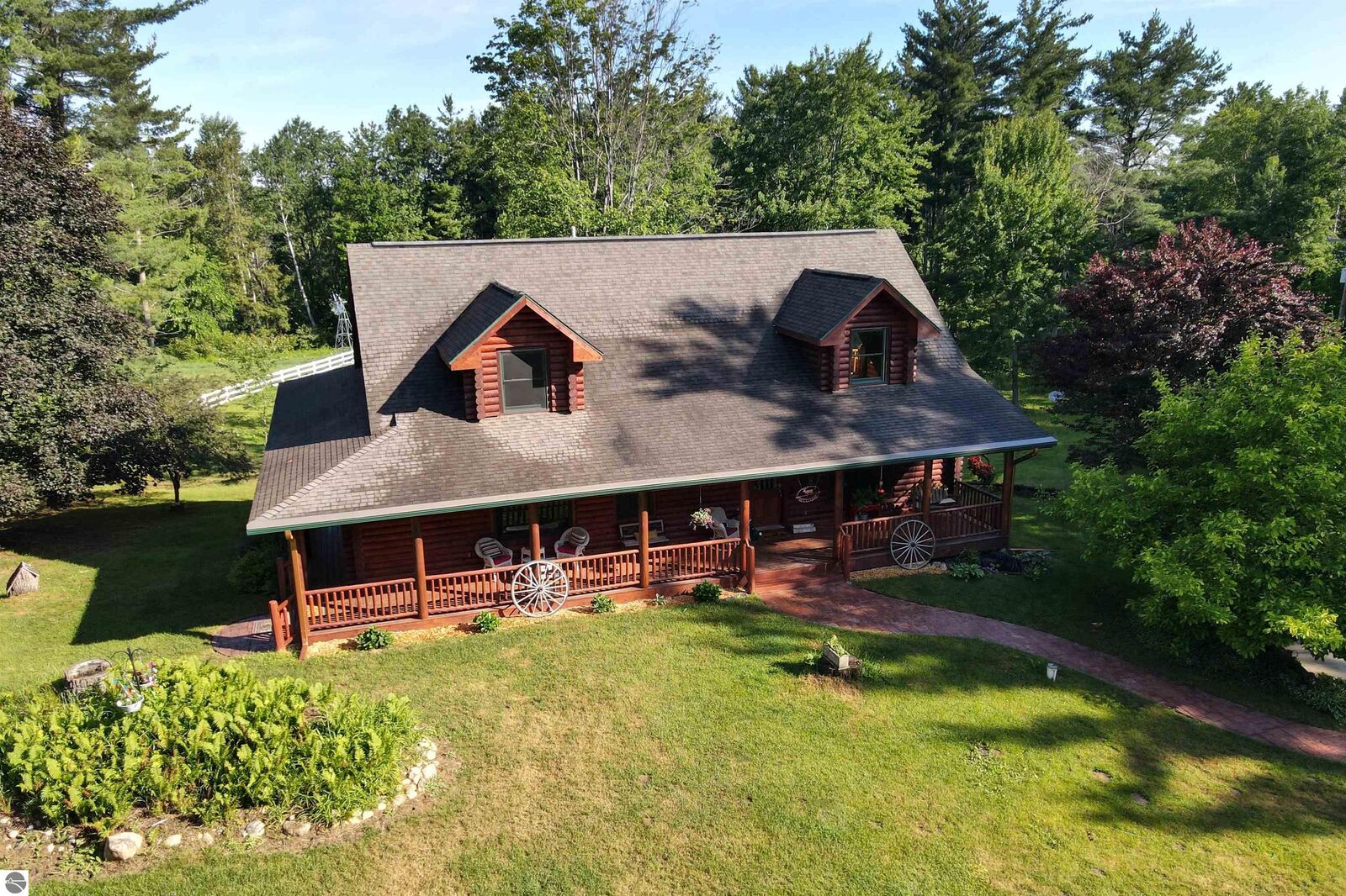 Property Photo: 8100 Hodge Road MI 49649