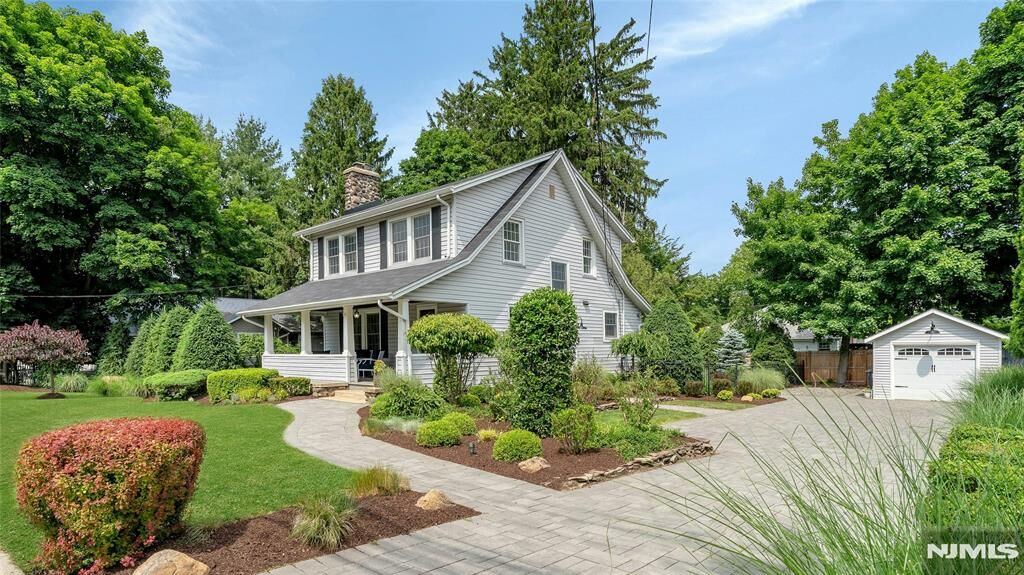 Property Photo: 84 S Central Avenue NJ 07446