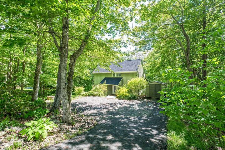 Property Photo: 181 Rolling Hills Drive NS B2R 1B7
