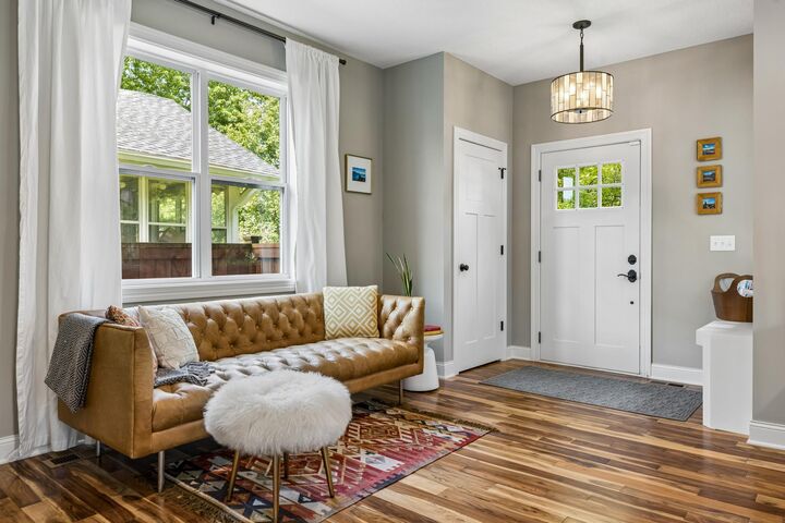 Property Photo:  315 Pascal Street S  MN 55105 