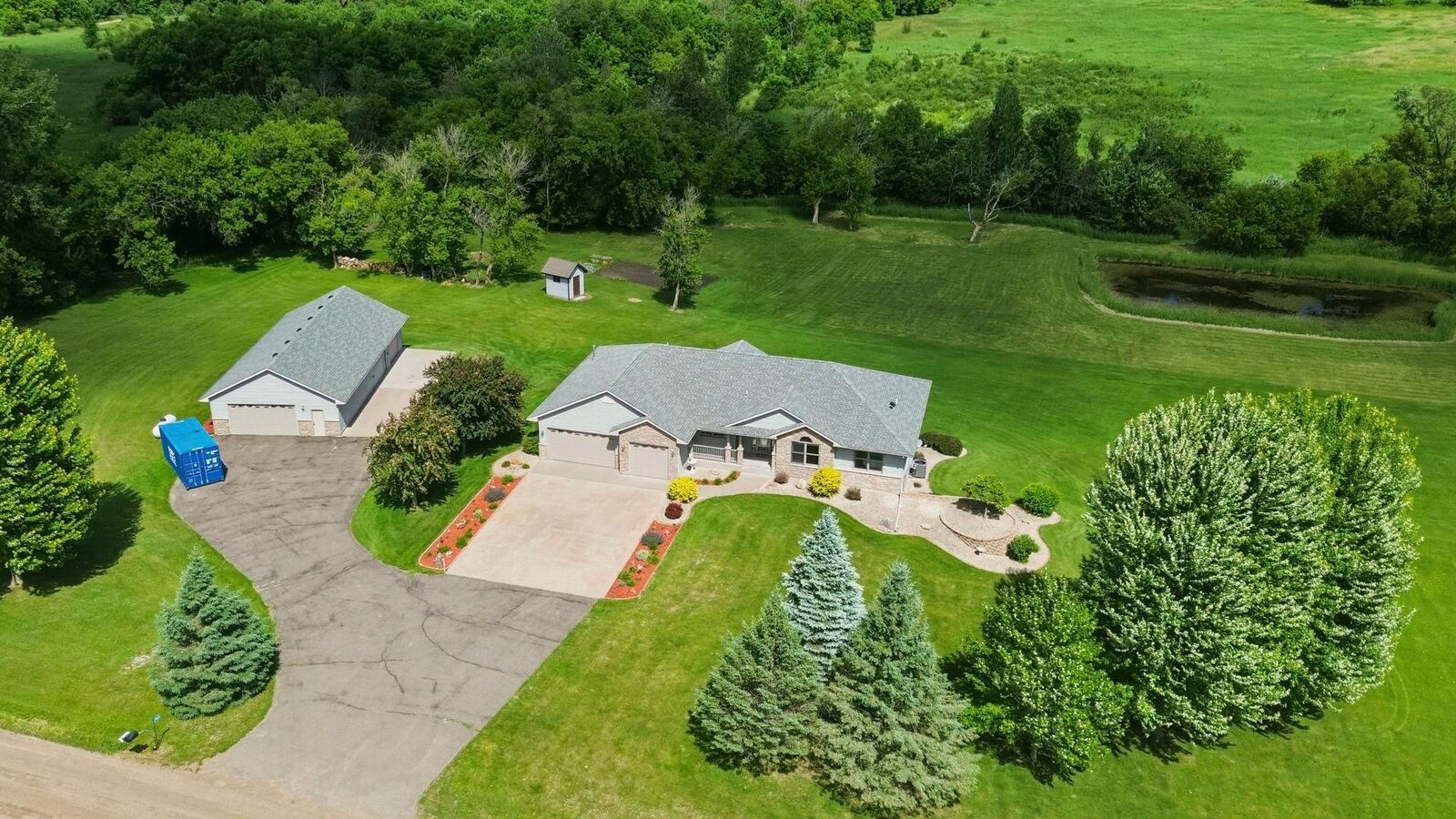 Property Photo: 39829 Hastings Street NE MN 55080