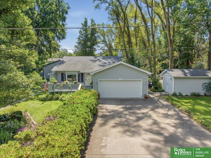 Property Photo: 5511 &Amp 5507 N 83rd Street NE 68122