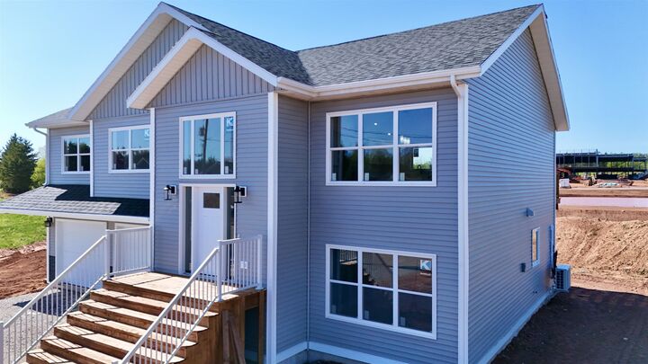 Property Photo:  31 Norman Drive  PE C1C 0S4 