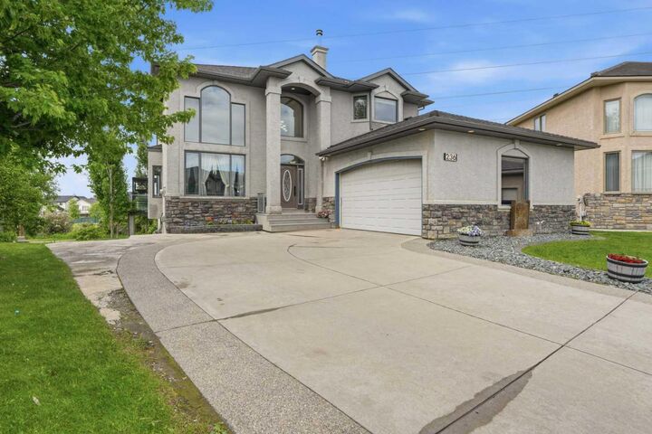236 Parkmere Court — photo 1