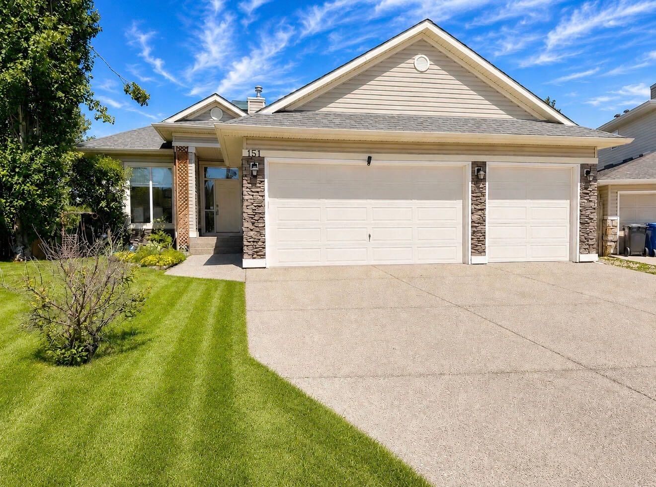 Photo de la propriété: 151 Hawkmere View AB T1X 1T8