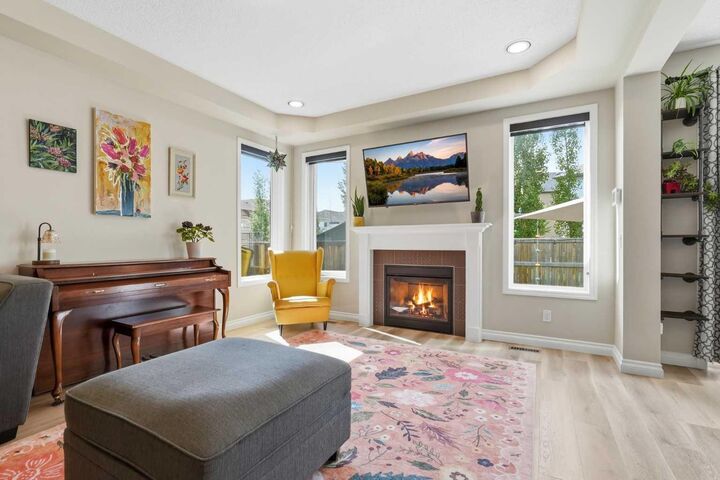 Property Photo:  182 Windwood Grove  AB T4B 3S8 