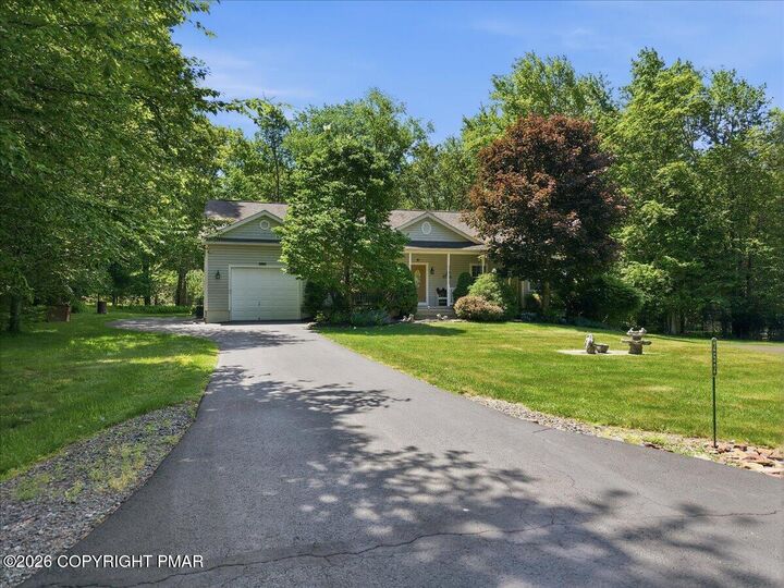Property Photo: 252 Chestnut Road PA 18347